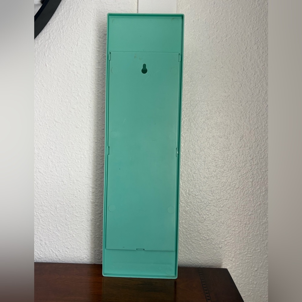 Vintage Fesco Plastic Letter Organizer Wall Mount Decor - Picture 3 of 10